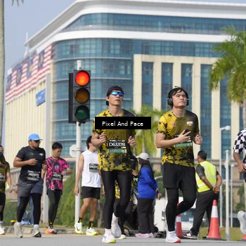 Runner Photo 6496989