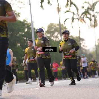 Runner Photo 6497031