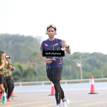 Runner Photo 6497033
