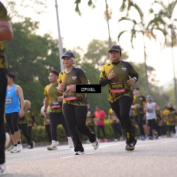 Runner Photo 6497040