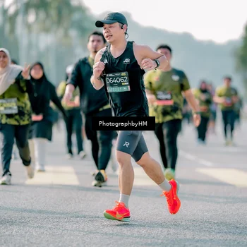 Runner Photo 6497059