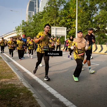 Runner Photo 6497060