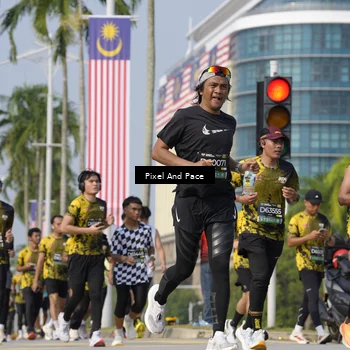 Runner Photo 6497076