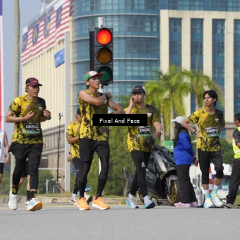 Runner Photo 6497101