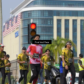 Runner Photo 6497115