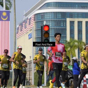 Runner Photo 6497123