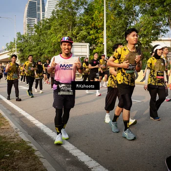 Runner Photo 6497153