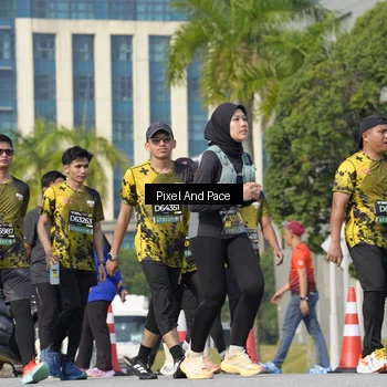 Runner Photo 6497186