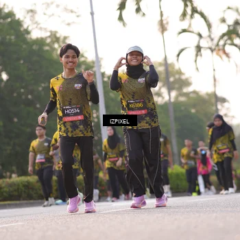 Runner Photo 6497211