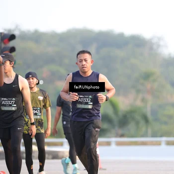 Runner Photo 6497267