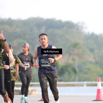 Runner Photo 6497271