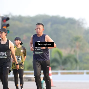 Runner Photo 6497315