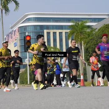 Runner Photo 6497319