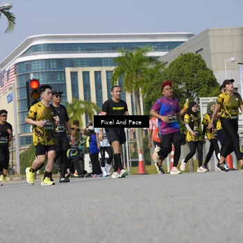 Runner Photo 6497325