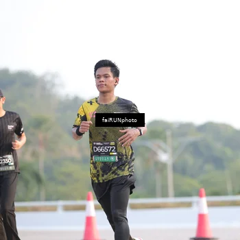Runner Photo 6497421