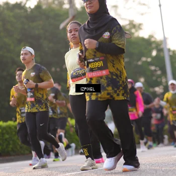 Runner Photo 6497429