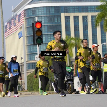 Runner Photo 6497455