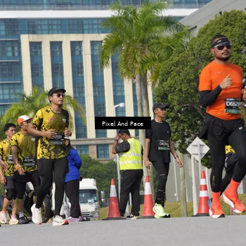 Runner Photo 6497478
