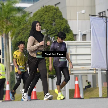 Runner Photo 6497491