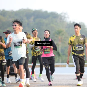 Runner Photo 6497510