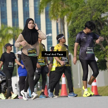 Runner Photo 6497512