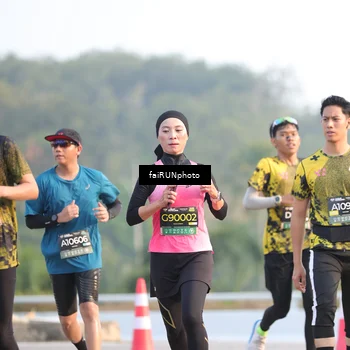 Runner Photo 6497516