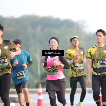 Runner Photo 6497522