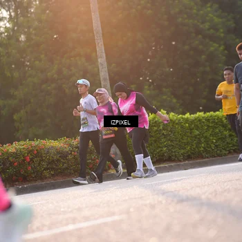 Runner Photo 6497555