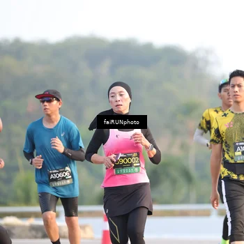 Runner Photo 6497557