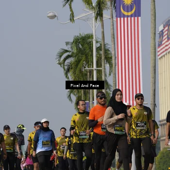 Runner Photo 6497559