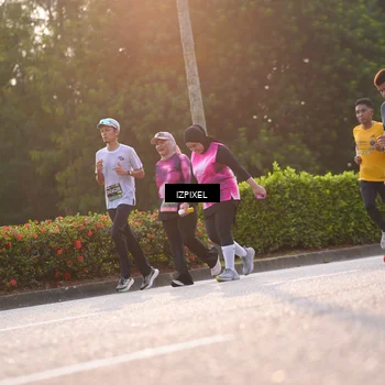 Runner Photo 6497590