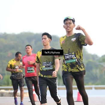 Runner Photo 6497611