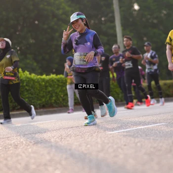 Runner Photo 6497619