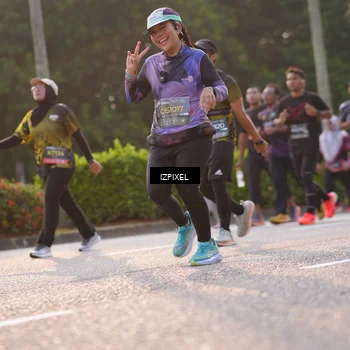 Runner Photo 6497641