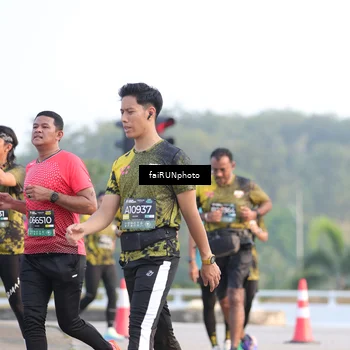Runner Photo 6497643