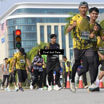Runner Photo 6497665
