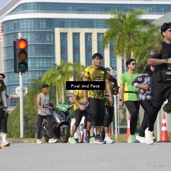 Runner Photo 6497670