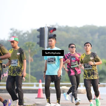 Runner Photo 6497681