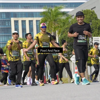 Runner Photo 6497688