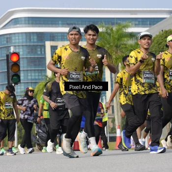 Runner Photo 6497690