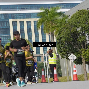 Runner Photo 6497729