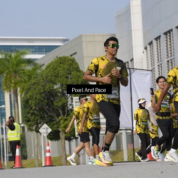 Runner Photo 6497746
