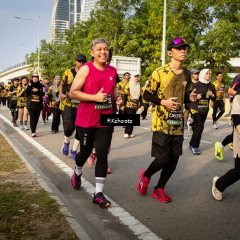 Runner Photo 6497788