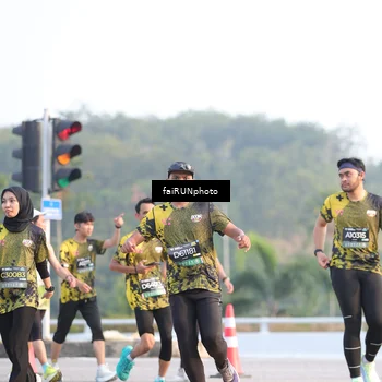 Runner Photo 6497825