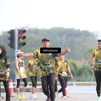 Runner Photo 6497864