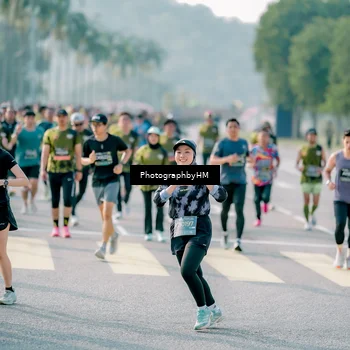 Runner Photo 6497876