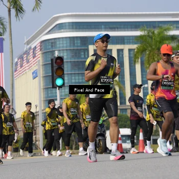 Runner Photo 6497894