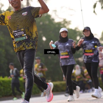 Runner Photo 6497901