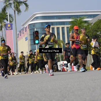 Runner Photo 6497902