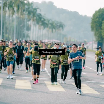 Runner Photo 6497999